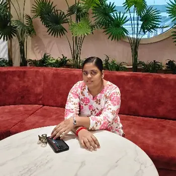 Kasish Kulshrestha Maths Home Tutor in Hussainganj Lucknow with 2 Years Experience